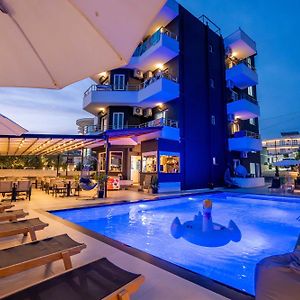 Sunshine Hotel